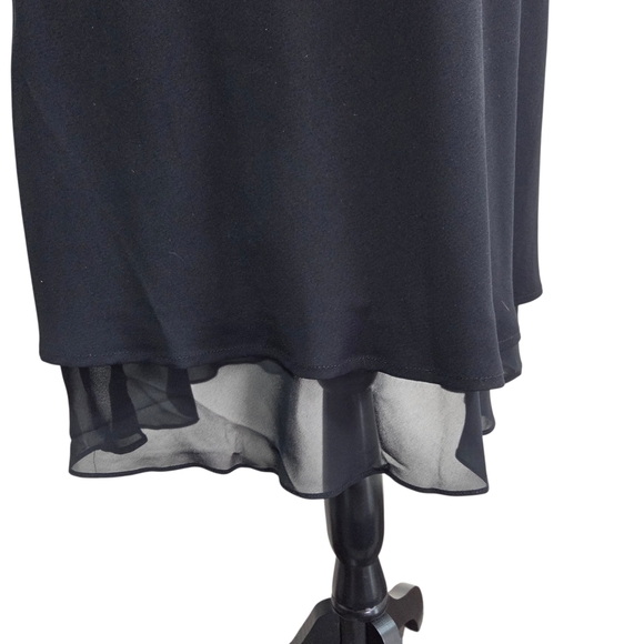 Jessica Black V-Neck Dress With Fluttery Sleeves Size 18 - Picture 5 of 7